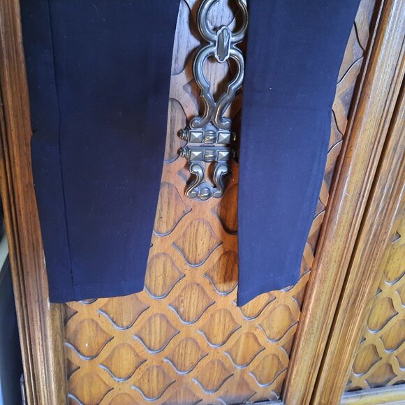 LOFT | Seamed Ponte Leggings - Black, Size XSP - Picture 10 of 16